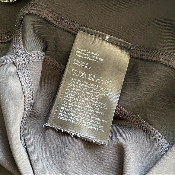 4/$20!! H&M Sport M Black QuickDry Leggings - Picture 6 of 7